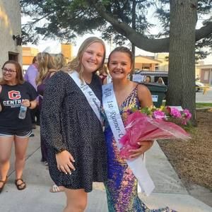 Meet your Posher, Leah